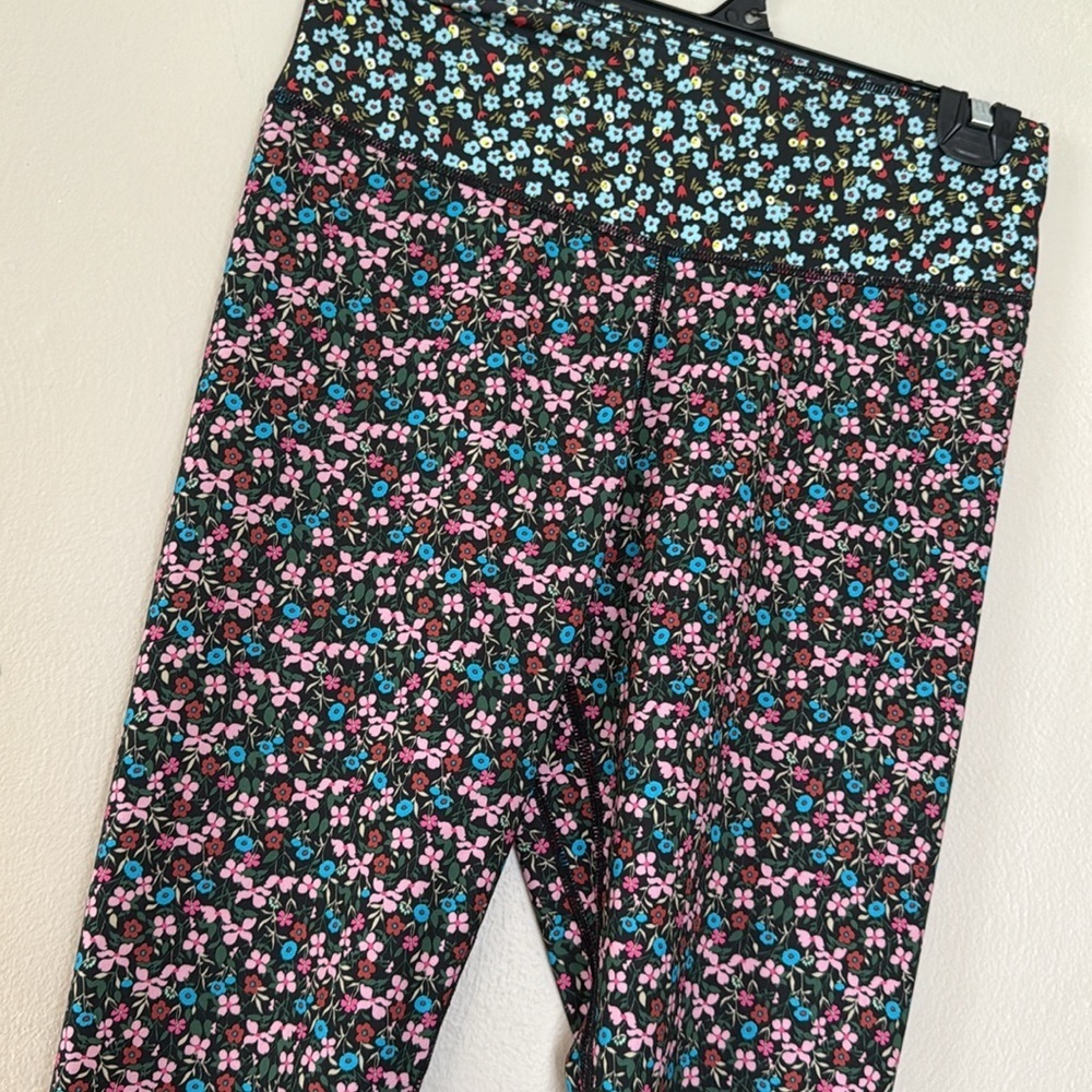 Nike floral print Leggings small - Picture 2 of 7